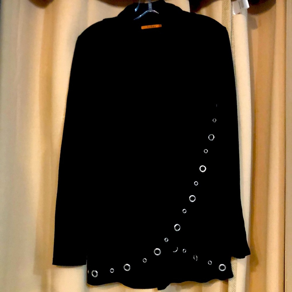 Rockin black Sweater